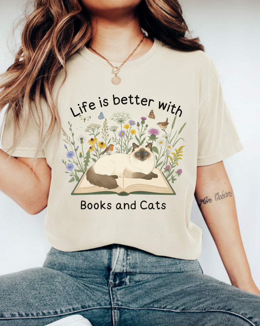 Cat Book and Coffee - BookCat17 - Comfort Colors T-Shirt